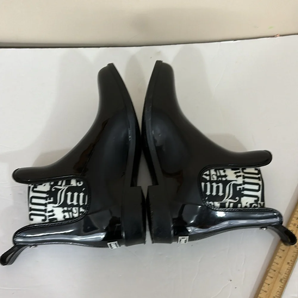 Juicy Couture Black Ankle Rain Boots Booties Size 9M